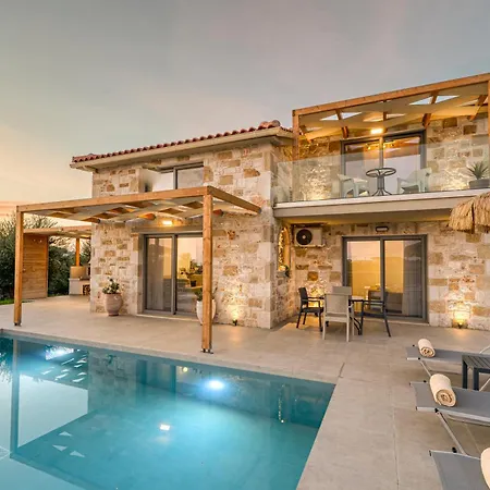 Casa Ferati - With Pool By The Sea With Stunning Sunriseview By Mana Gers *