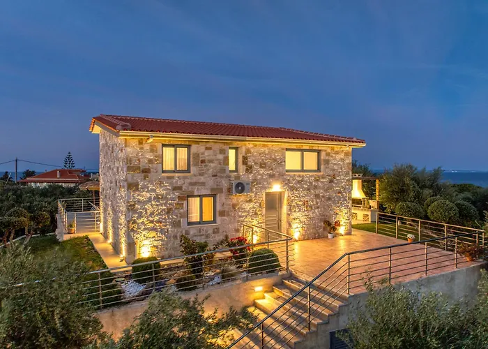 Вилла Casa Ferati - With Pool By The Sea With Stunning Sunriseview By Mana Gers *