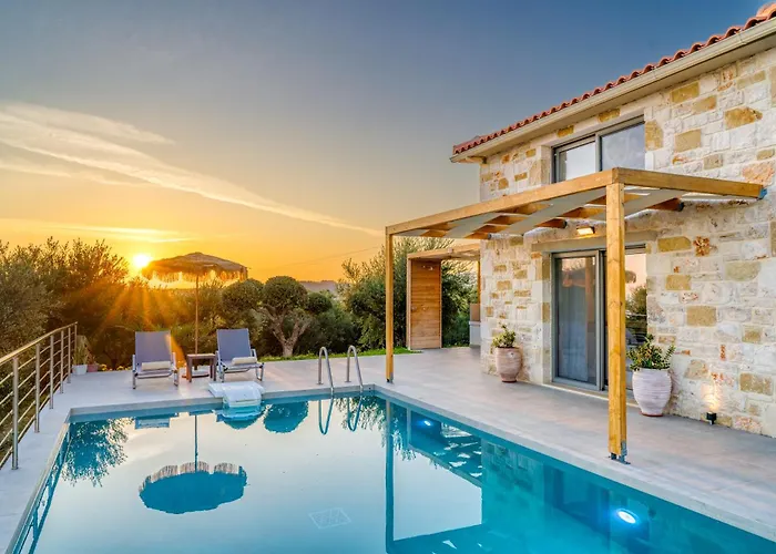 Casa Ferati - With Pool By The Sea With Stunning Sunriseview By Mana Gers Вилла *