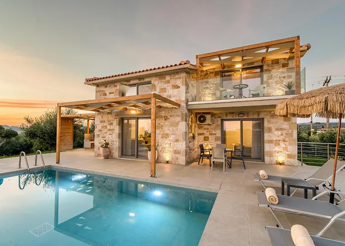 Casa Ferati - With Pool By The Sea With Stunning Sunriseview By Mana Gers *